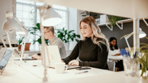 Wat houdt self-billing in voor zowel de opdrachtgever als de zzp’er?
